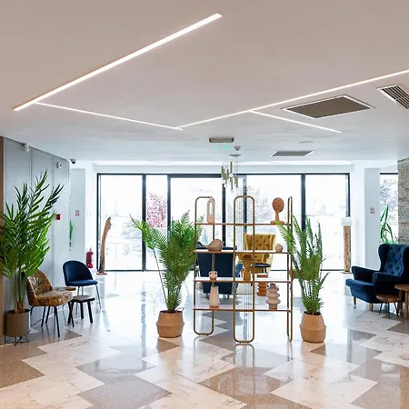 Clas Mamaia Nord Hotel