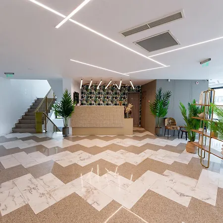 Hotel Clas Mamaia Nord 3*
