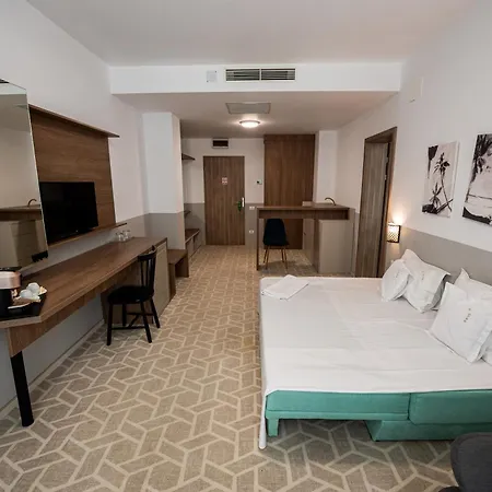 Clas Mamaia Nord 3*