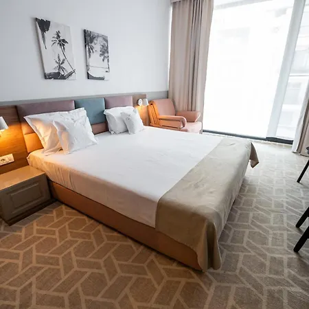 Clas Mamaia Nord 3*