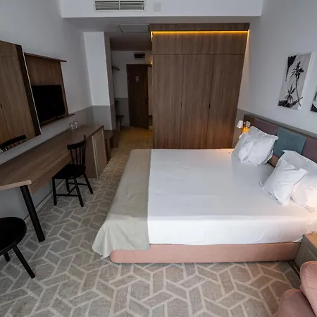 Clas Mamaia Nord 3*