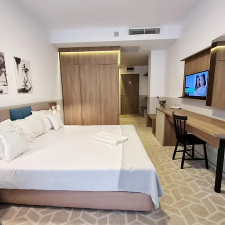 Clas Mamaia Nord Hotel 3*